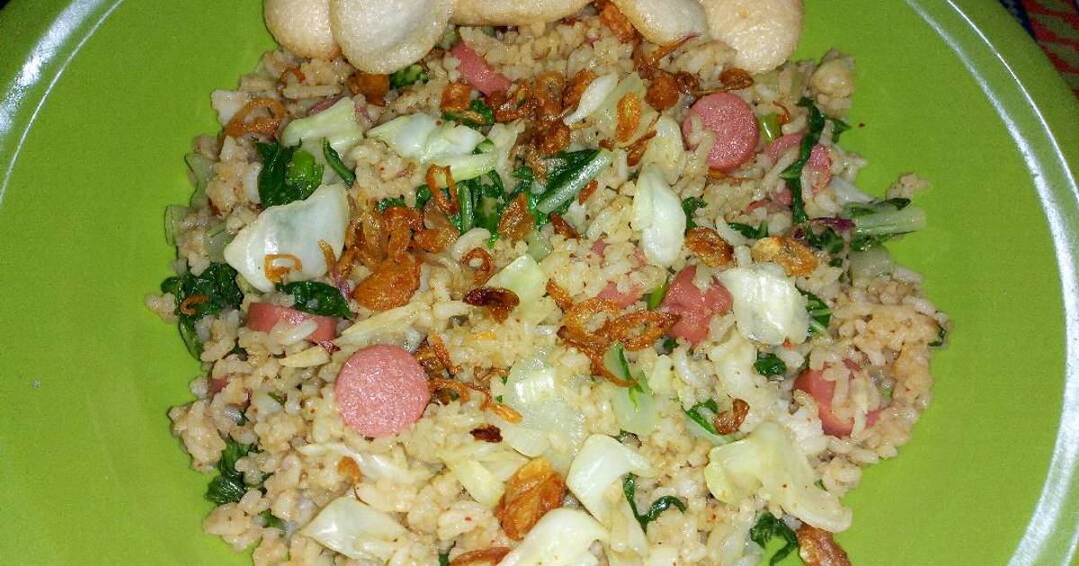 Resep Nasi Goreng Sayur Sosis oleh bee - Cookpad