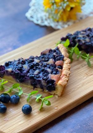 A picture of Blueberry Tart.