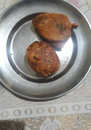 मिर्च पकौड़े (mirch pakode recipe in Hindi) रेसिपी मुख्य फोटो