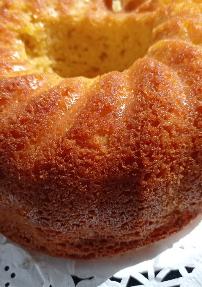 Una foto de Bizcochón de limón
