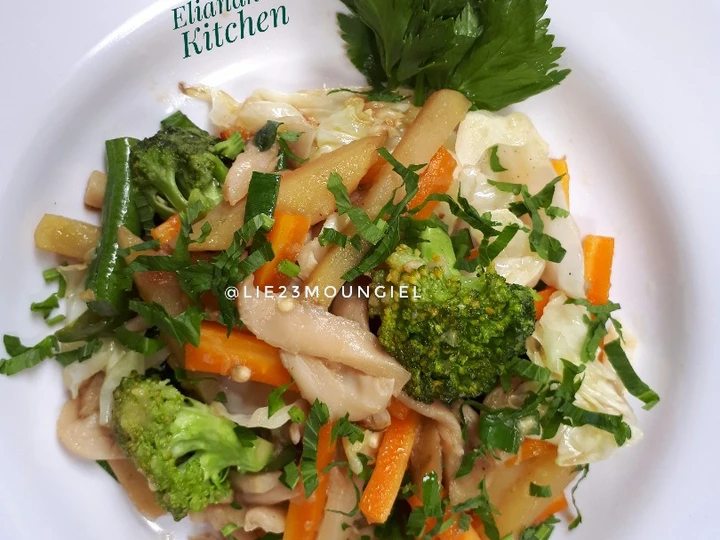 Cara Gampang Menyiapkan Resep Tumis Sayur yang Lezat Anti Ribet, Bikin Ngiler