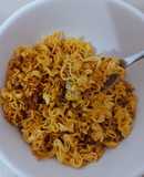 Snack mì gói giòn rụm