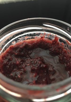 Una foto de Mermelada de Jamaica con frutos rojos