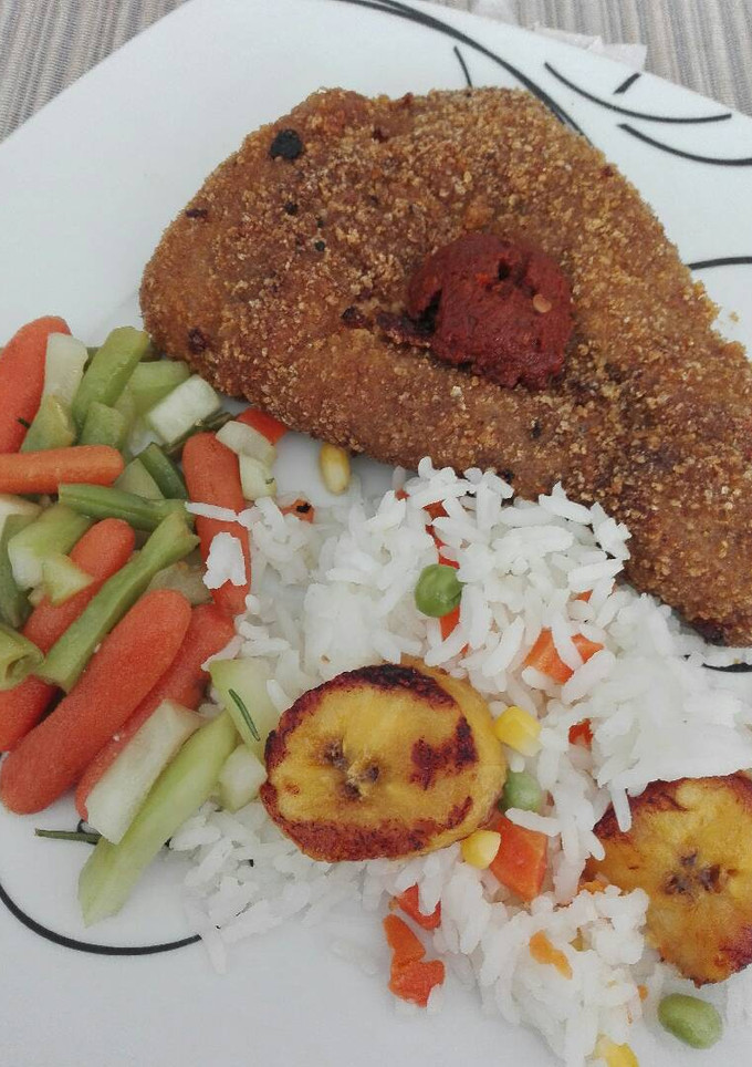 Una foto de Milanesas comida fácil