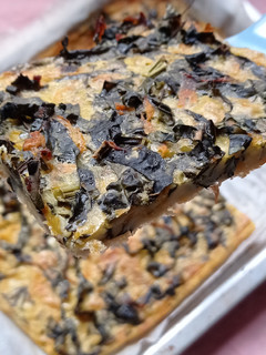 Foto di Farinata di ceci con zucca e cavolo nero