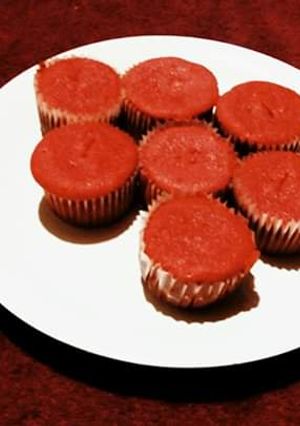 A picture of Redlove Muffins #Thefoodnetworking#.