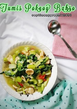 Foto resep Tumis Pokcoy Bakso
