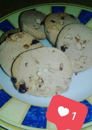 Una foto de Galletitas de chocolate y frutos secos