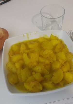 Foto principal de Patatas sabor ajo a mi estilo