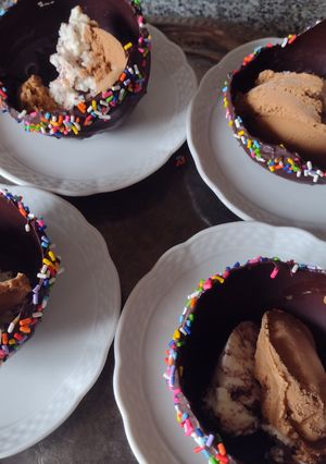 Una foto de Cuencos de chocolate de Bigote Cocina
