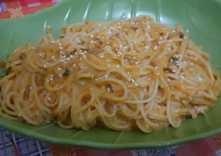 Spagetty Bolognaise with Cheese