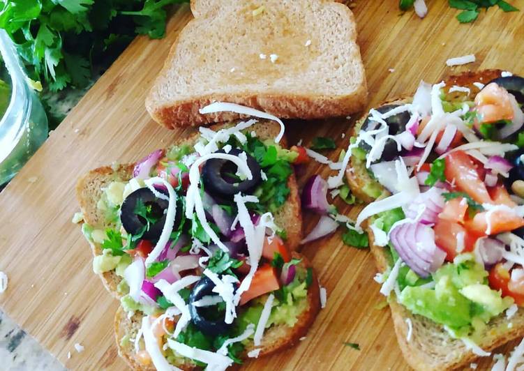 Steps to Prepare Speedy Avocado Veggie Toast/  Sandwich