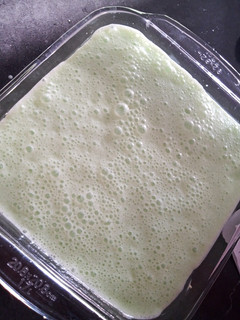 Una foto de Gelatina de 🍈 y queso crema