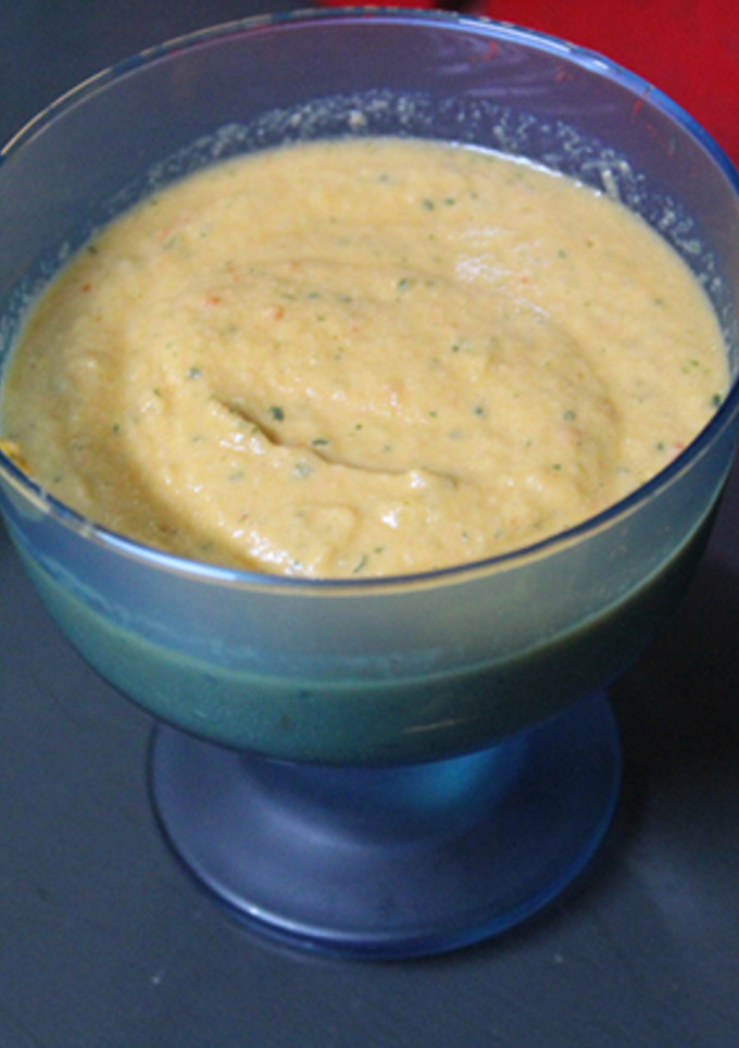 Una foto de Gazpacho de pepino y tomate