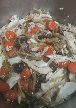 A picture of Clay Pot Chicken.