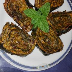 Arvi (Toro root) leaves Pakora A picture of Arvi (Toro root) leaves Pakora.