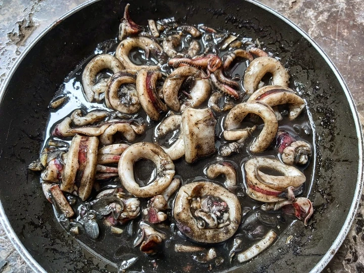 Langkah Mudah untuk Membuat Resep Cumi Hitam Saus Tiram yang Enak Banget Anti Ribet, Menggugah Selera
