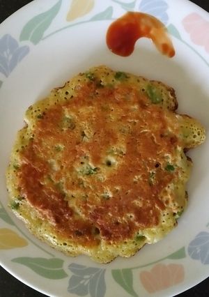 ডিমের চিলা(Egg chila recipe in Bengali) রেসিপির প্রধান ছবি