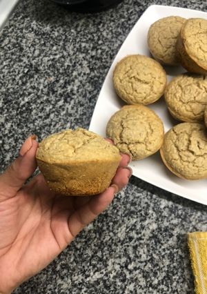 Una foto de Muffins de banana y avena