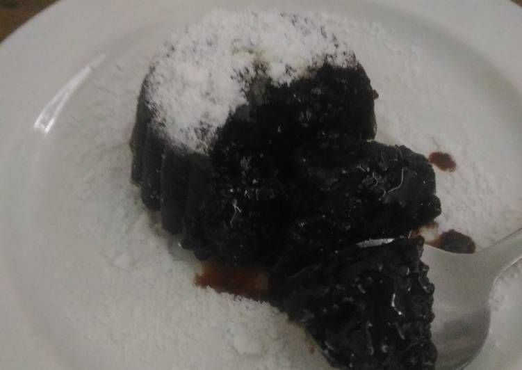Langkah Mudah untuk Menyiapkan Choco lava kukus yang Menggugah Selera