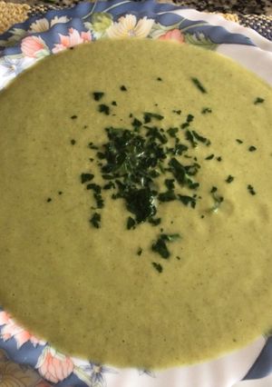 Una foto de Crema de brócoli