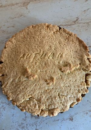 Egyszerű almás pite 🍎 recept fotója