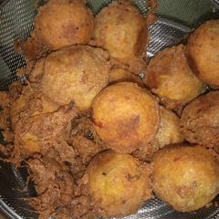 A picture of Yamballs.