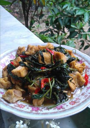 Foto resep Tumis kangkung tahu