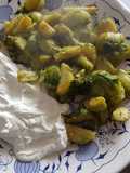 Rosenkohlecken mit Sour Creme