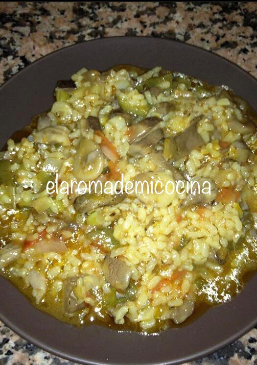 Una foto de Arroz Con Gurumelos de la Abuela Rafi