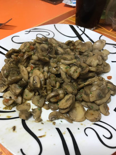 Una foto de Champiñones 🌶🌶🌶