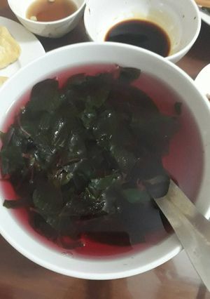 Hình của món Canh rau rền đỏ.