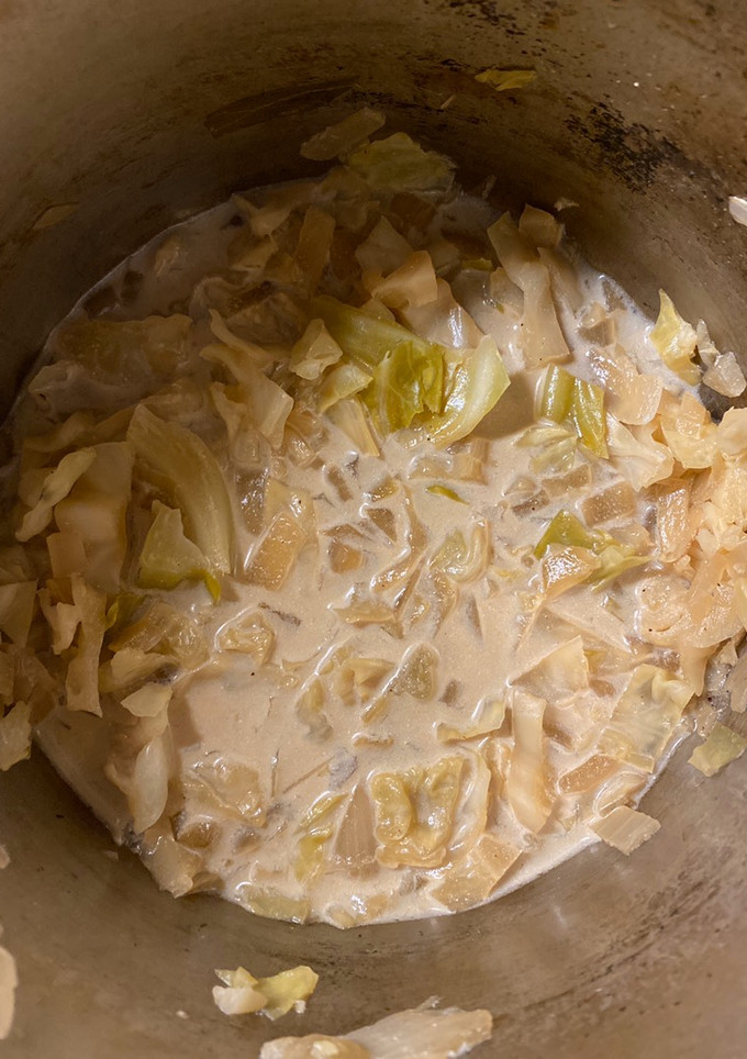 A picture of Cabbage Soup.