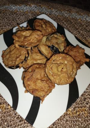 A picture of Brinjal Pakora.