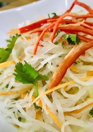 Hình của món Nộm su hào.
