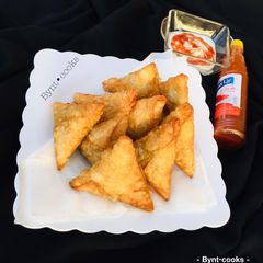 A picture of Samosa.