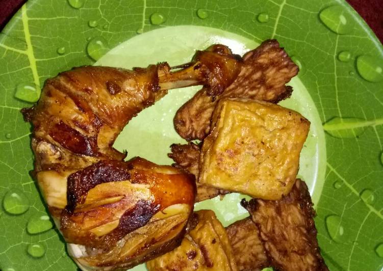 Ayam, tahu dan tempe bacem praktis