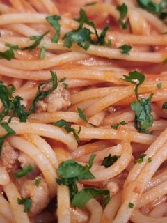 Una foto de Spaghetti con Shiitake y Salchicha de castaña