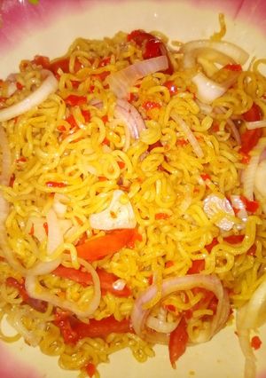 A picture of Fried indomie.