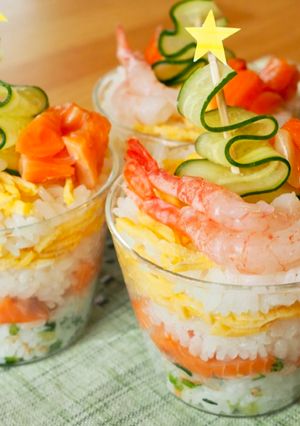 Una foto de Chirashi Sushi para Navidad🎄