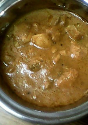 A picture of Chicken Curry (Village Style).
