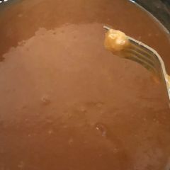 Caramel sauce A picture of Caramel sauce.