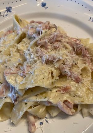 Una foto de Pappardelle con crema agria al tomillo !!!!!