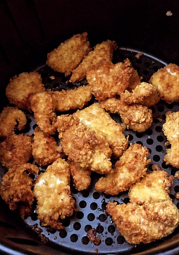 Una foto de Pollo rebozado en airfryer