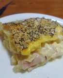 Tarta de jamón, queso y ananá