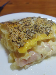 Una foto de Tarta de jamón, queso y ananá