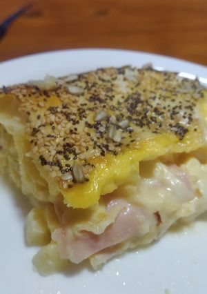 Una foto de Tarta de jamón, queso y ananá