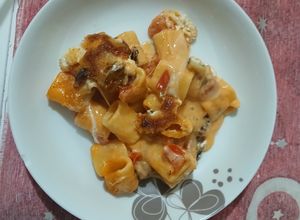Foto di Paccheri Gratinati al Forno con Melanzane, Burrata e Pomodori