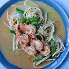 A picture of Thai green curry with king prawns fettuccine 🦐.
