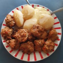 A picture of Cheddar Cheese Meatballs.